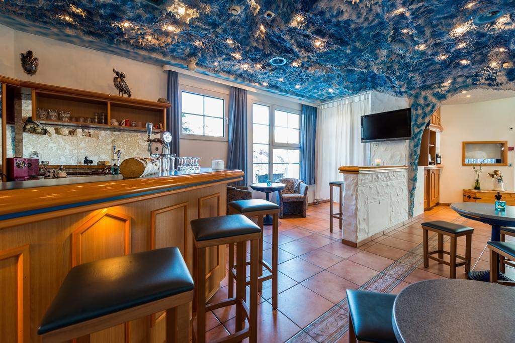 Hotel Alpenperle Зас-Фе Экстерьер фото