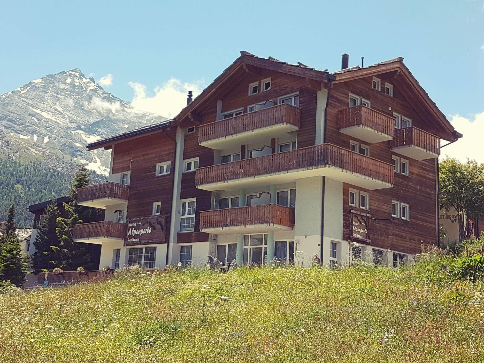 Hotel Alpenperle Зас-Фе Экстерьер фото